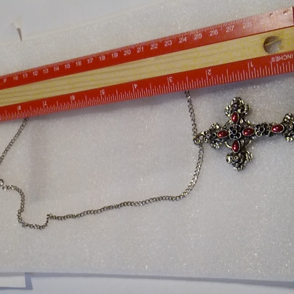 New Red Stone Cross - Picture 4 of 7